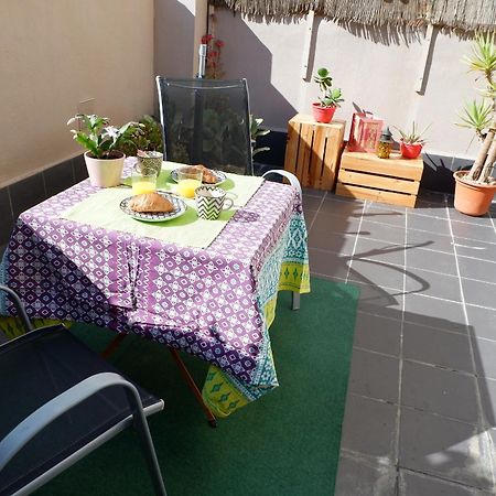 Atico En El Centro Historico Con Terraza Lägenhet Málaga Exteriör bild